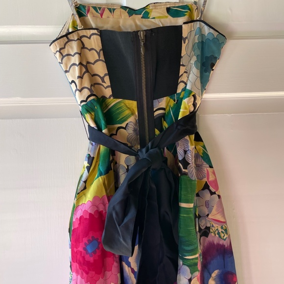 Anthropologie / Moulinette Soeurs Painted Lotus Dress in Silk Blend - Picture 7 of 9